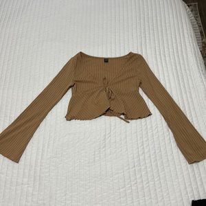 Tan long sleeve cropped top